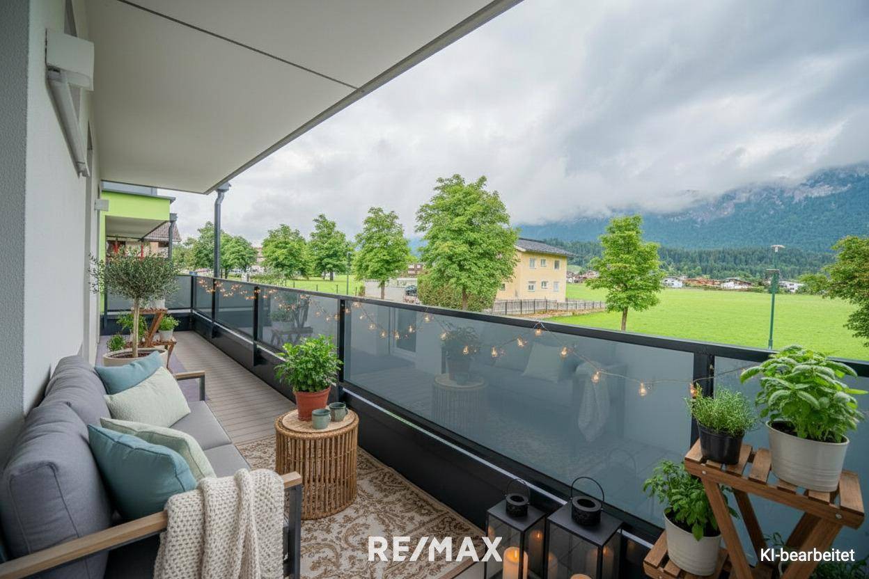 Wohnung mit Panoramablick auf die Berge und großem Balkon