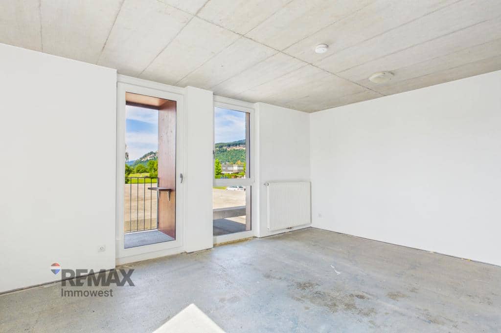 Wohnung with private garden and carport in a quiet setting
