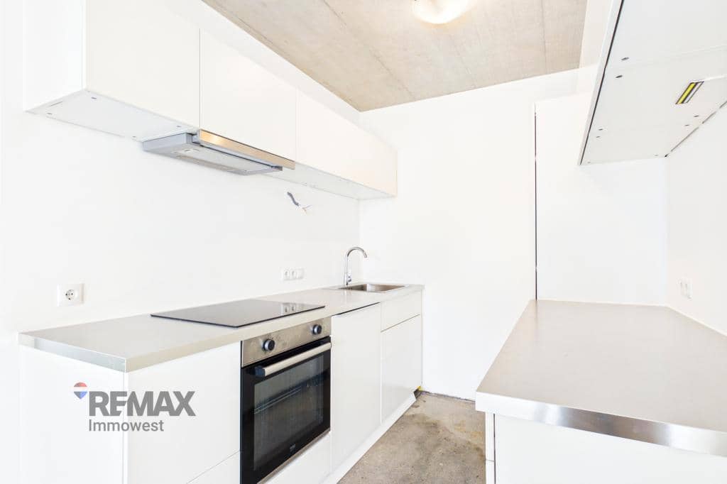 Wohnung with private garden and carport in a quiet setting