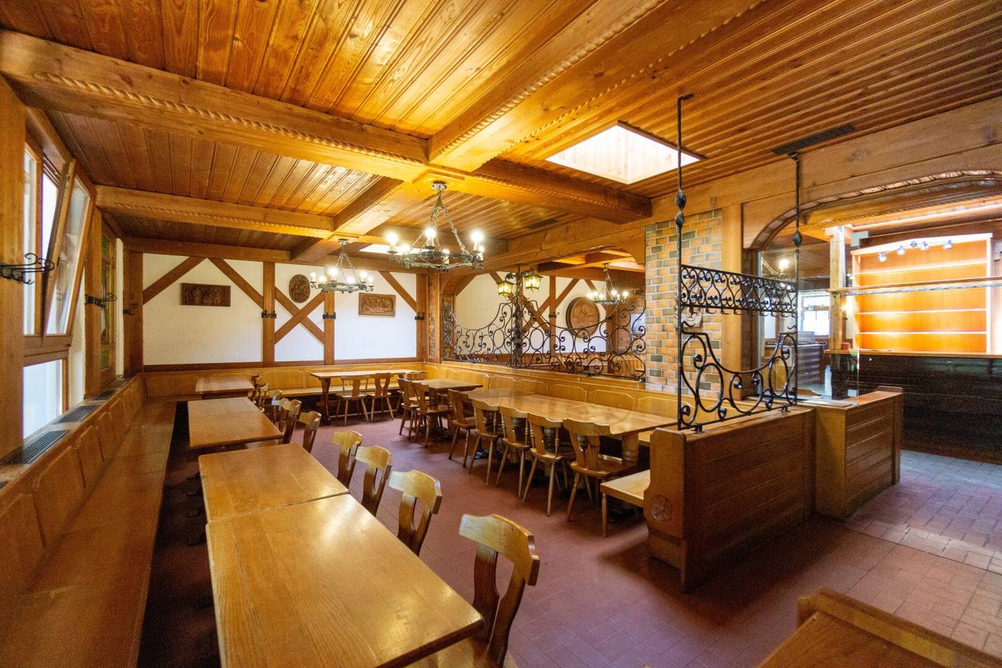 Vielseitiges Gastrolokal mit großem Gastgarten in Stammersdorfer Bestlage - ablösefrei!
