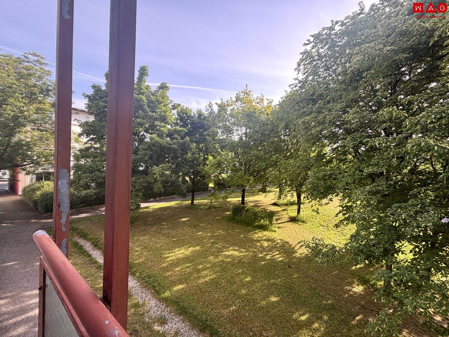 Available immediately – 2-room apartment in Haid near Ansfelden with underground parking space