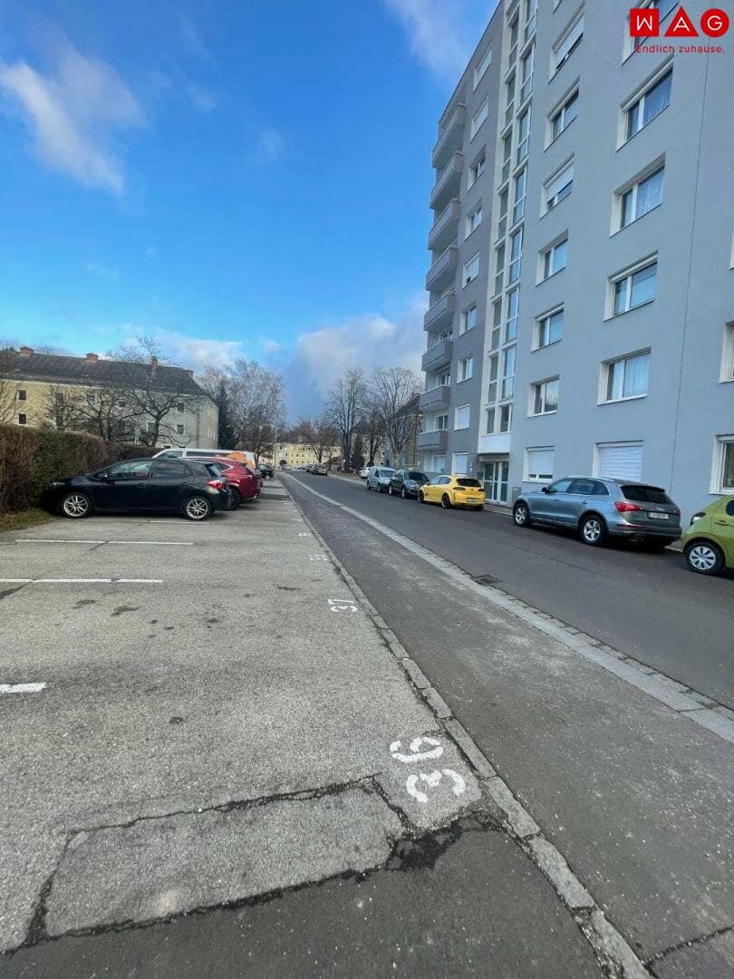 Bright 2-room apartment with balcony on 4th floor (with elevator) – 4020 Linz, Waldmüllergang 10b