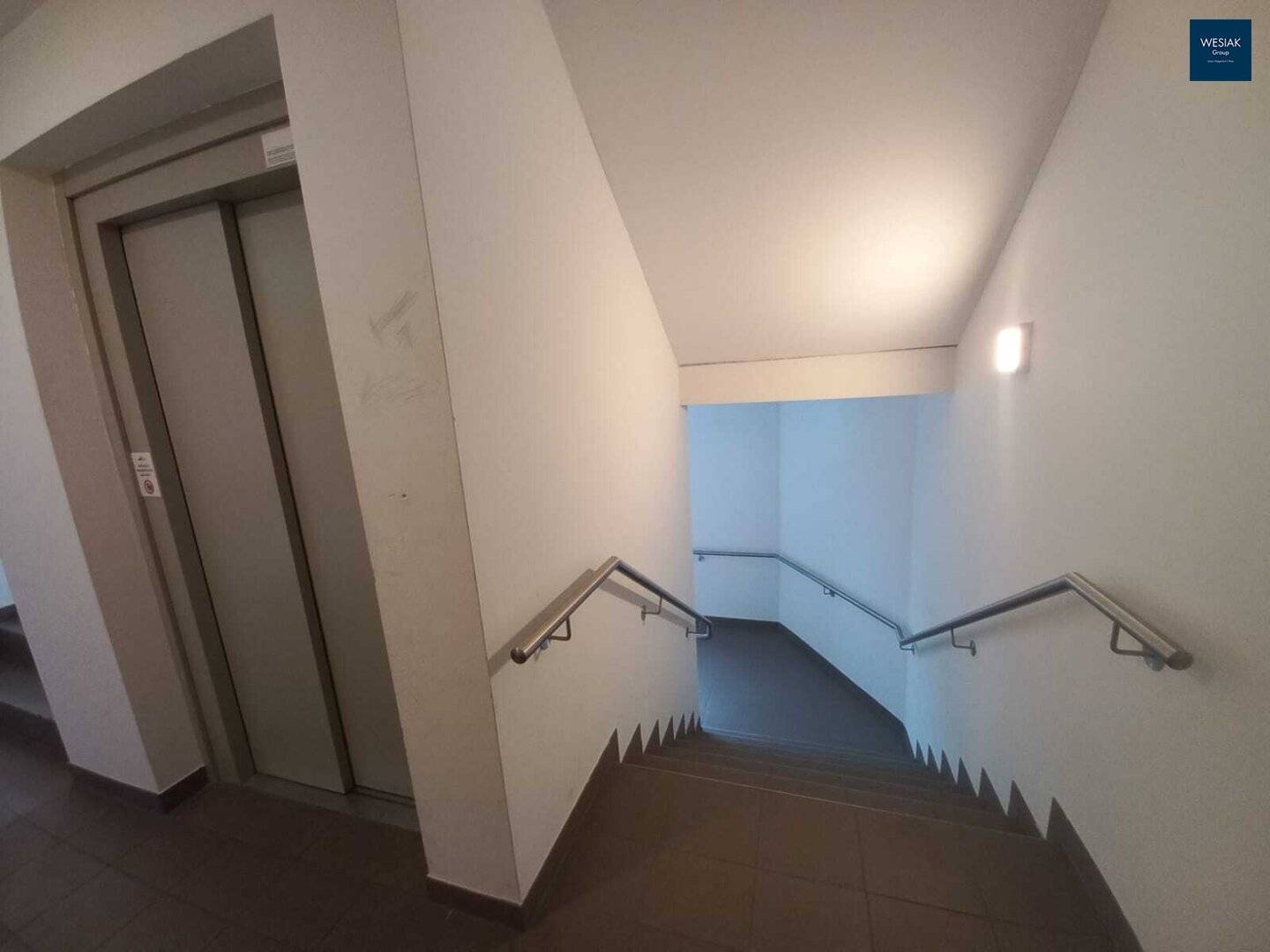 Modern dream apartment with balcony and top equipment in central location - rent now!