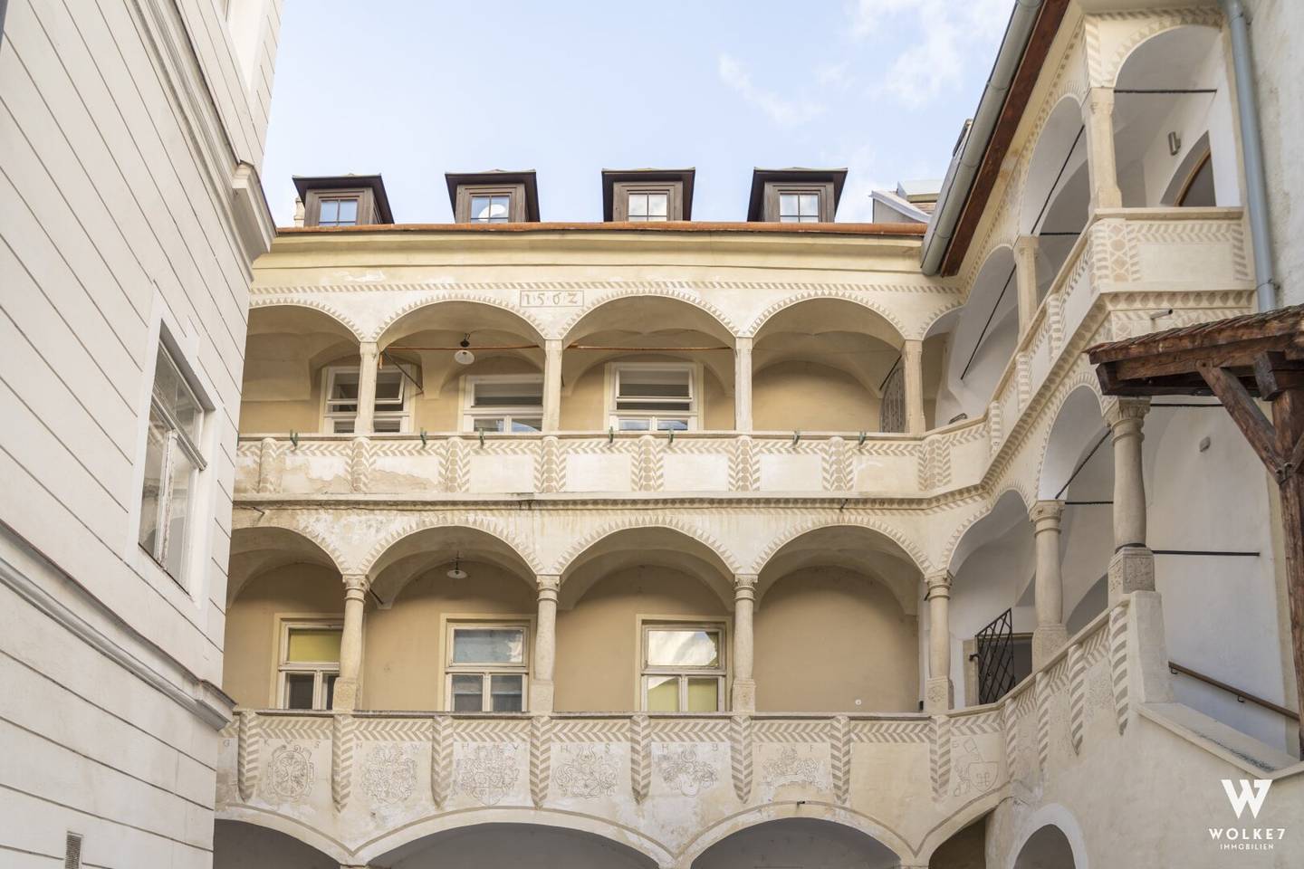 Bestlage in der Innenstadt - vermietete, möblierte 2 Zimmerwohnung in der Altstadt