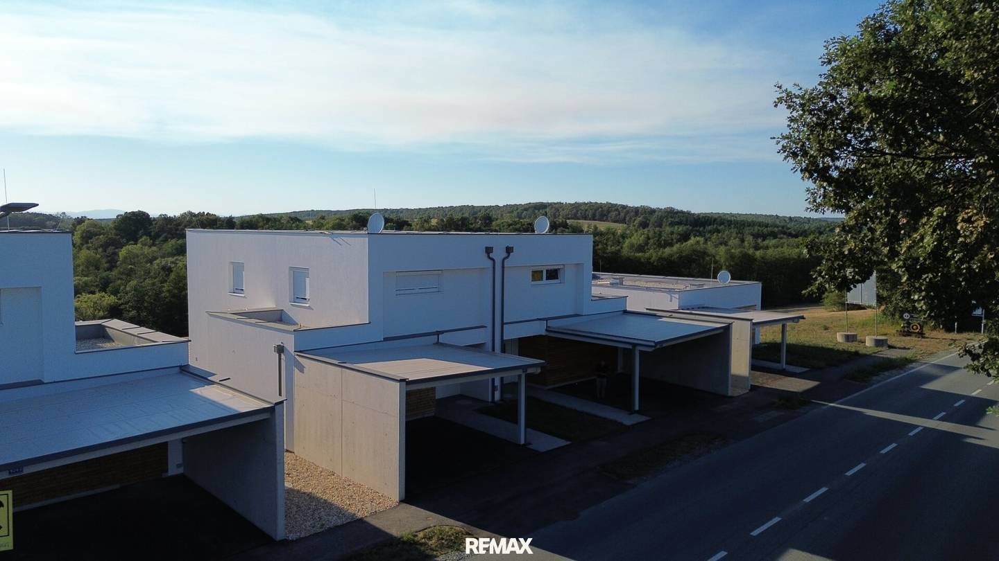 Modernes Reihenhaus Erstbezug 4 Zimmer mit Garten, Terrasse & 2 Stellplätze in St. Michael