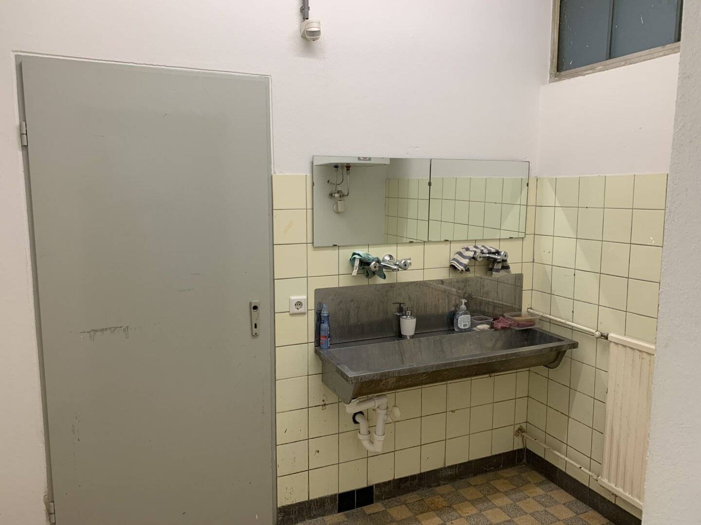 LAGER-/ KLEINGEWERBEFLÄCHEN IN ZENTRALER LAGE