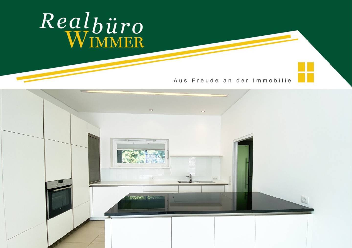 Sensational Penthouse: Quiet central location - large terrace - ceiling cooling