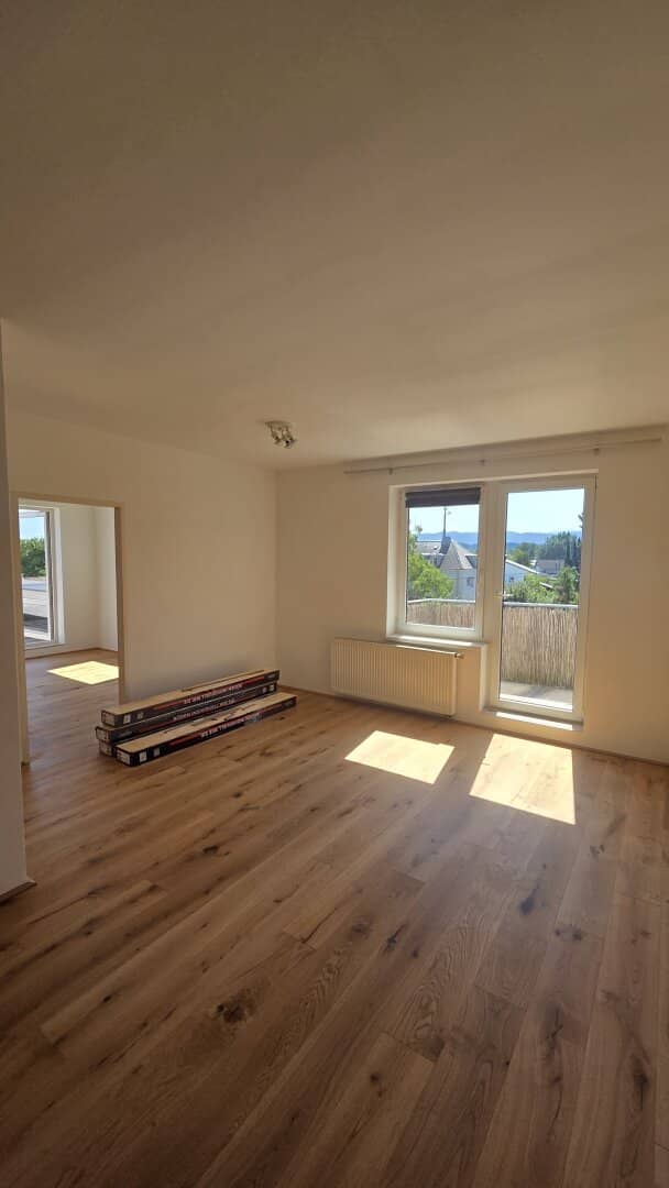 3-room apartment in the center of Vöcklabruck. Courtyard-facing with view of greenery - Owner-occupancy or rental - Free underground parking space (Commission-free)