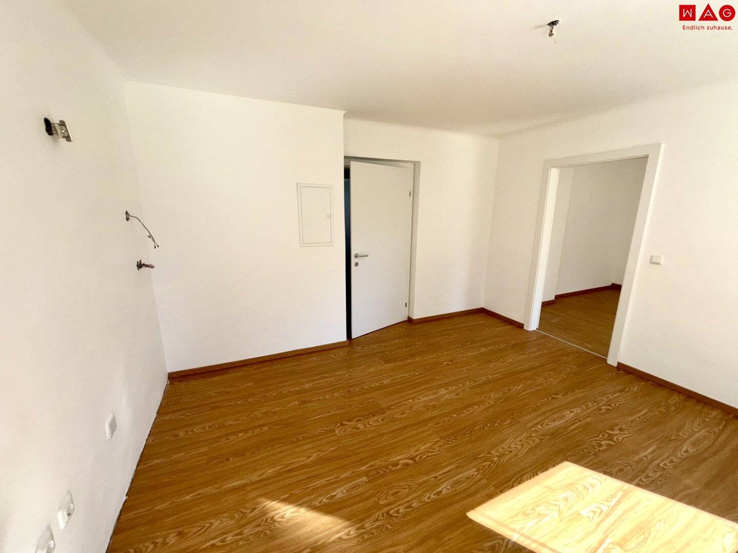 Freshly renovated living opportunity in Steyr-Münichholz: light-filled rooms, modern comfort, cozy green view and an attractive location with excellent infrastructure, move in and feel at home