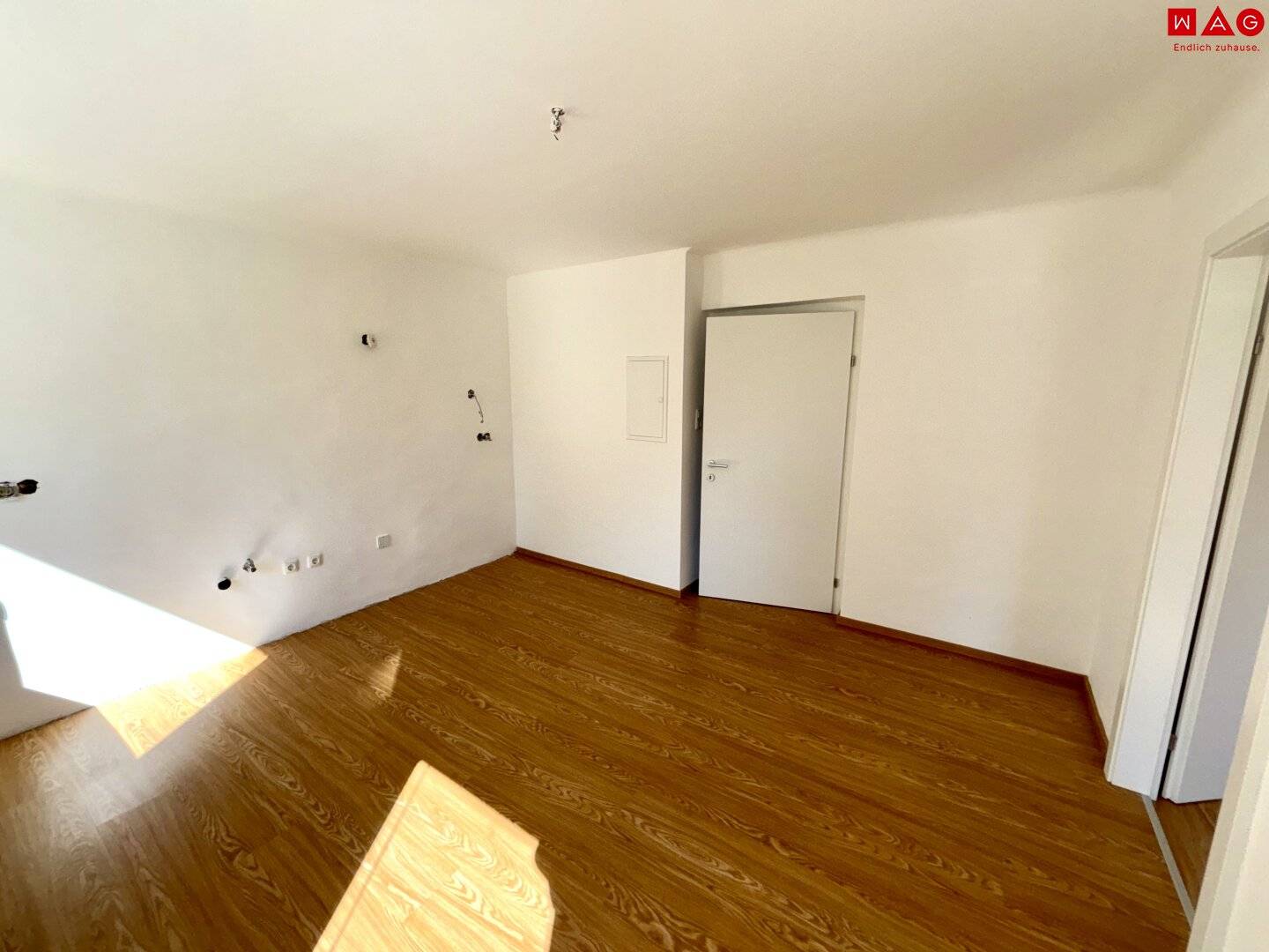 Freshly renovated living opportunity in Steyr-Münichholz: light-filled rooms, modern comfort, cozy green view and an attractive location with excellent infrastructure, move in and feel at home