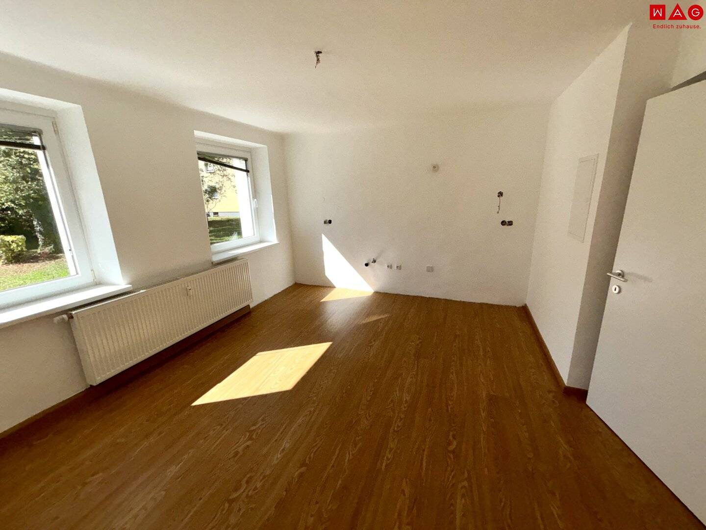 Freshly renovated living opportunity in Steyr-Münichholz: light-filled rooms, modern comfort, cozy green view and an attractive location with excellent infrastructure, move in and feel at home