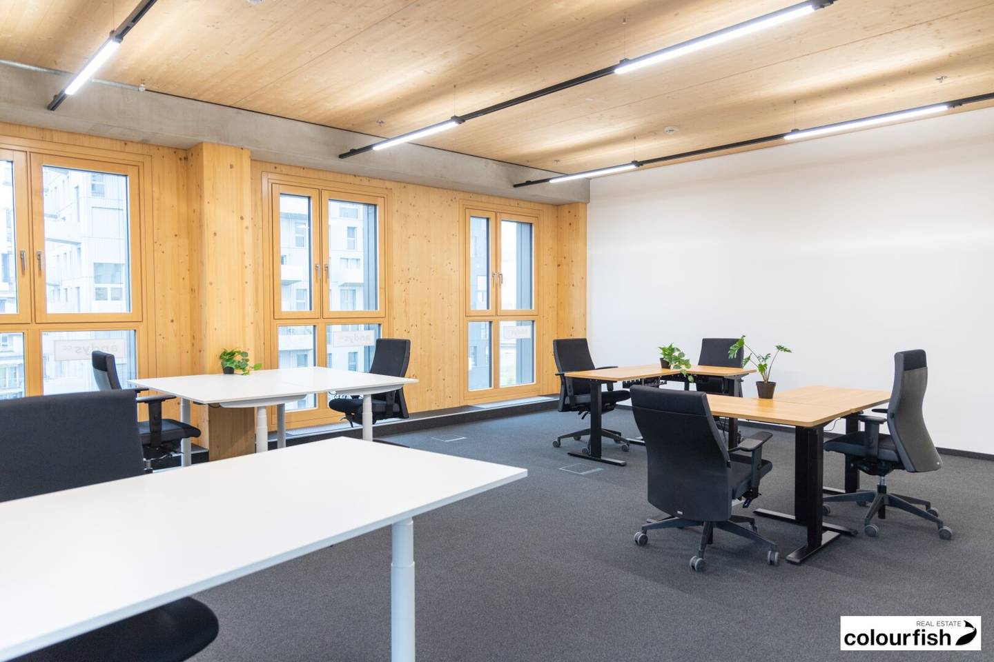 Großzügige Private-Offices und Co-Working Areas mit Eventroom