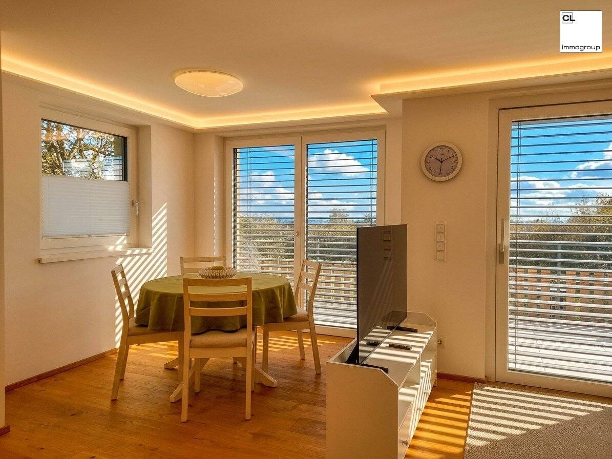 Exclusive, furnished 2-room apartment with breathtaking distant and mountain views