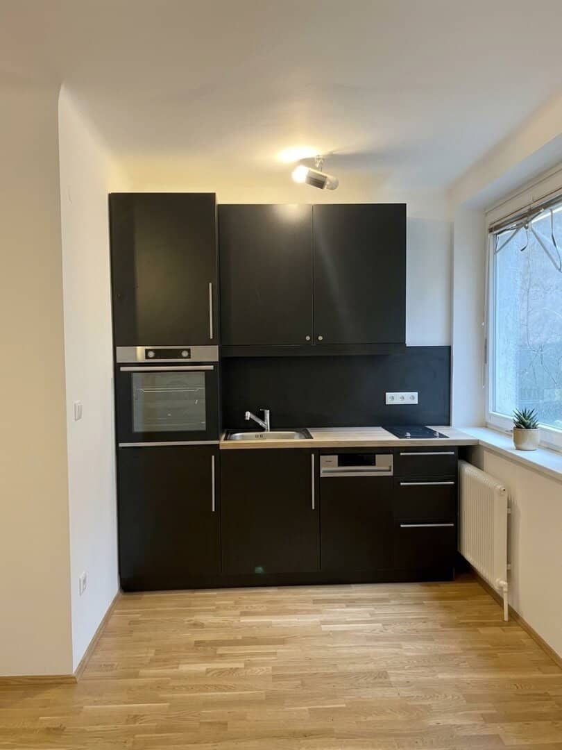Quiet 1-room apartment in an attractive location in Margareten