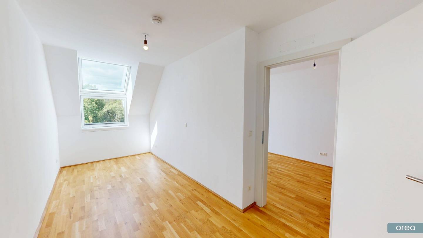 orea | Quiet 2-room apartment with balcony in the 22nd district | Smart viewing · Rent online