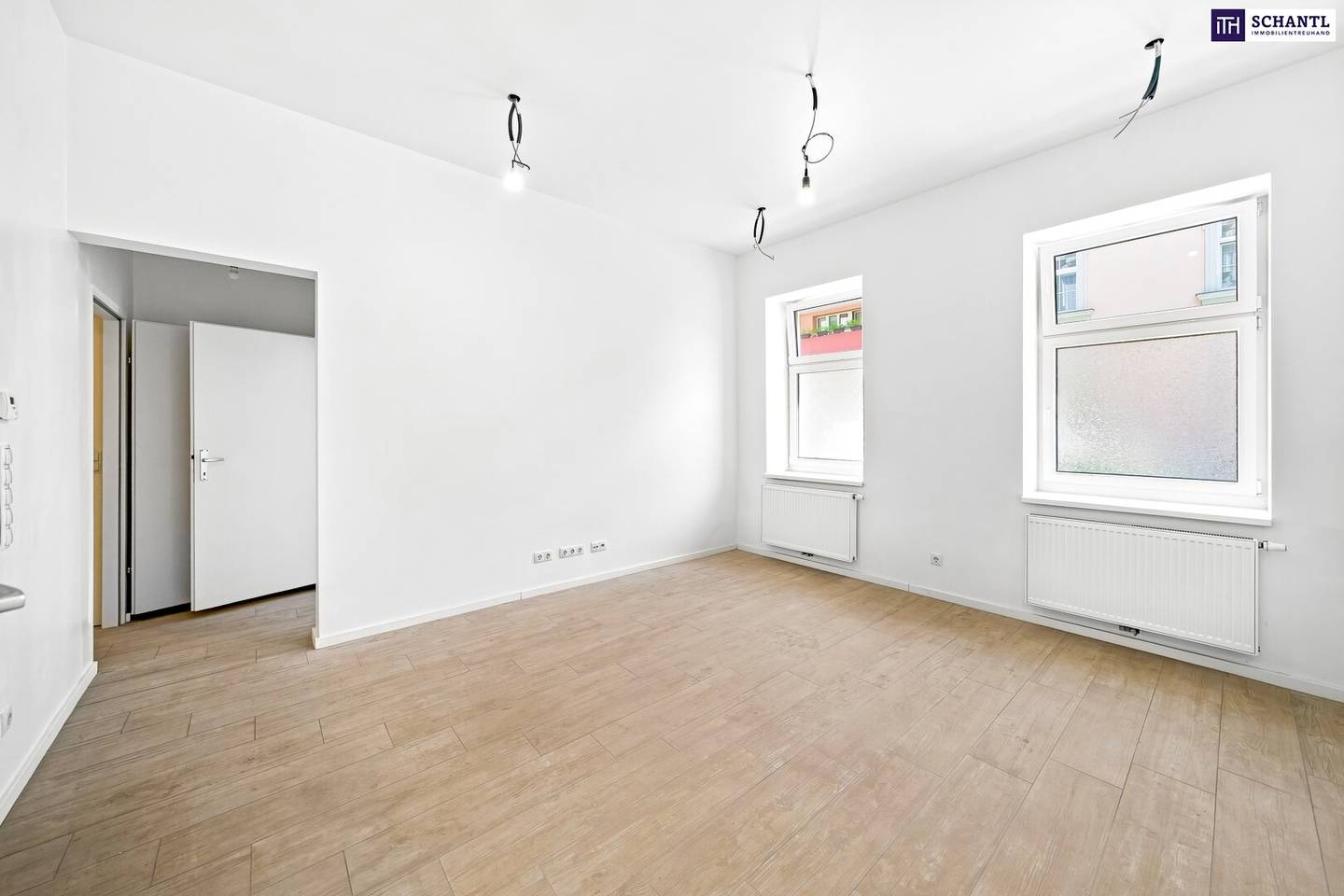 Available immediately: Renovated apartment near U3 Ottakring