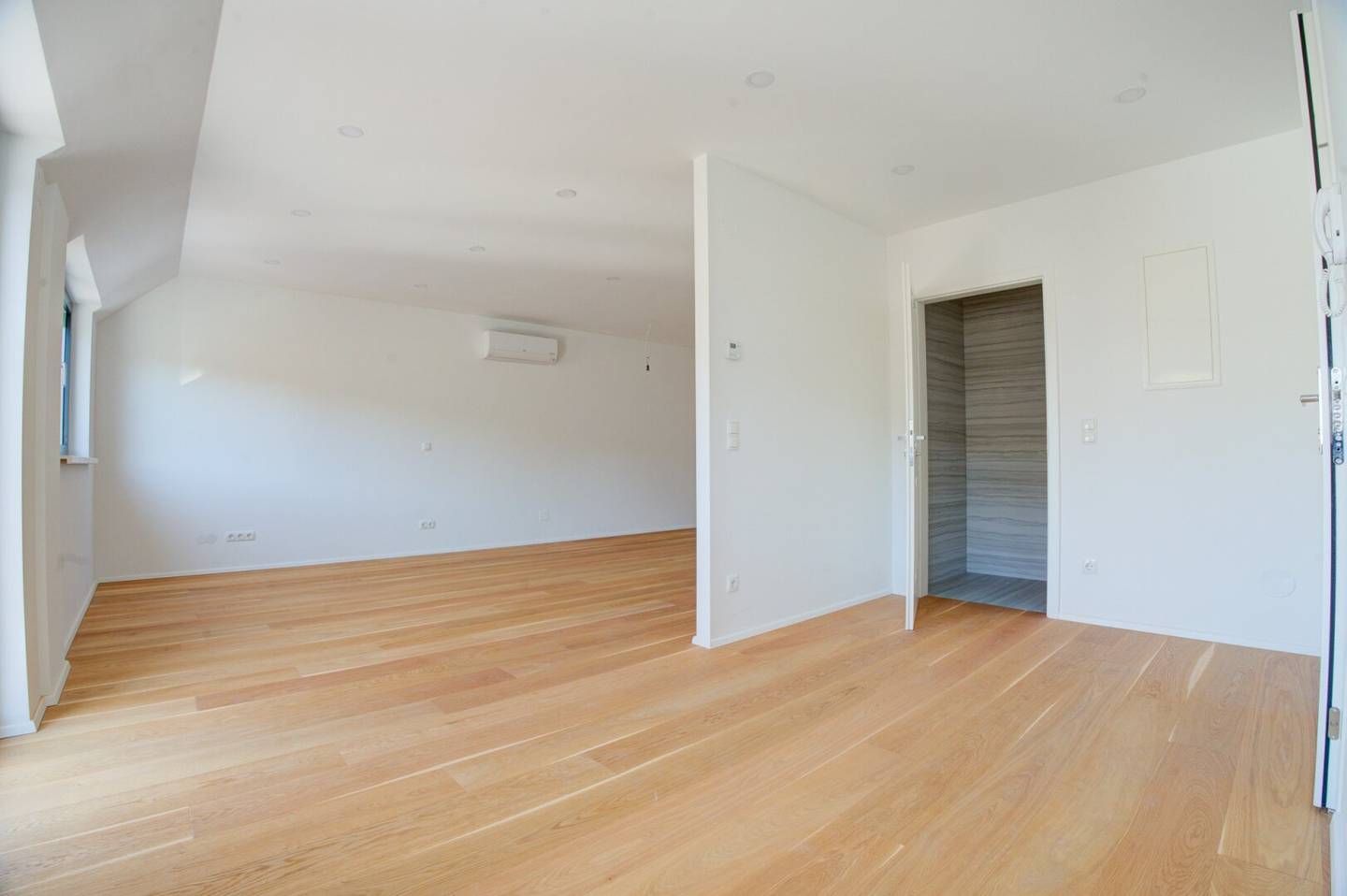 Terrace dream - First occupancy 3-room apartment in Vienna Floridsdorf