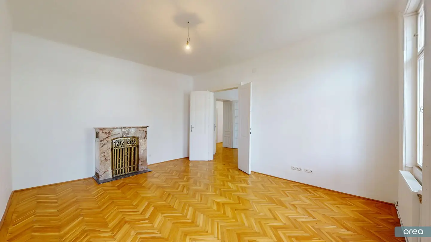 orea | High-quality 5-room period apartment in Hietzing prime location incl. loggia, balcony & elevator