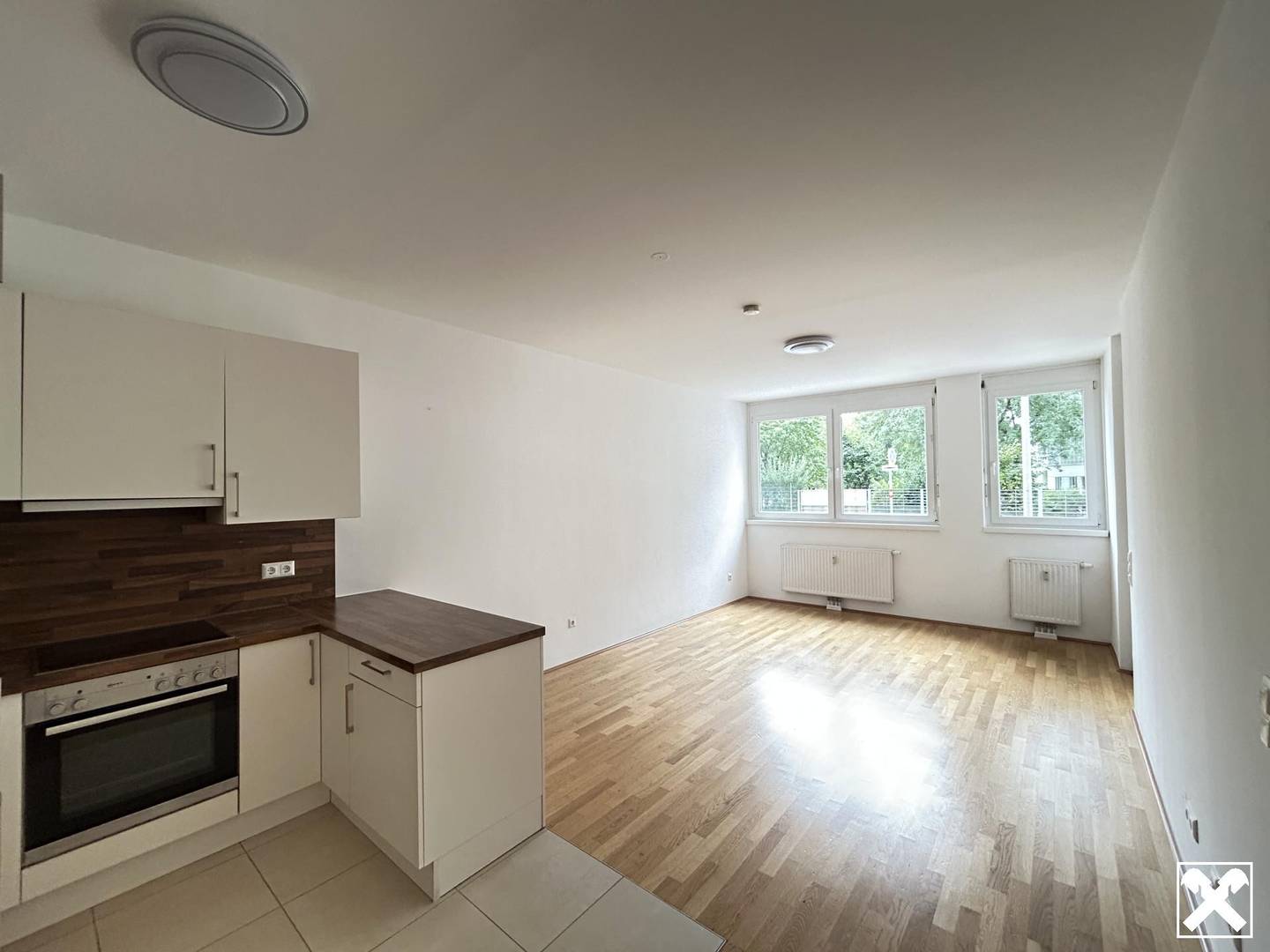 Wohnung with loggia and pool by the Cherry Blossom Park