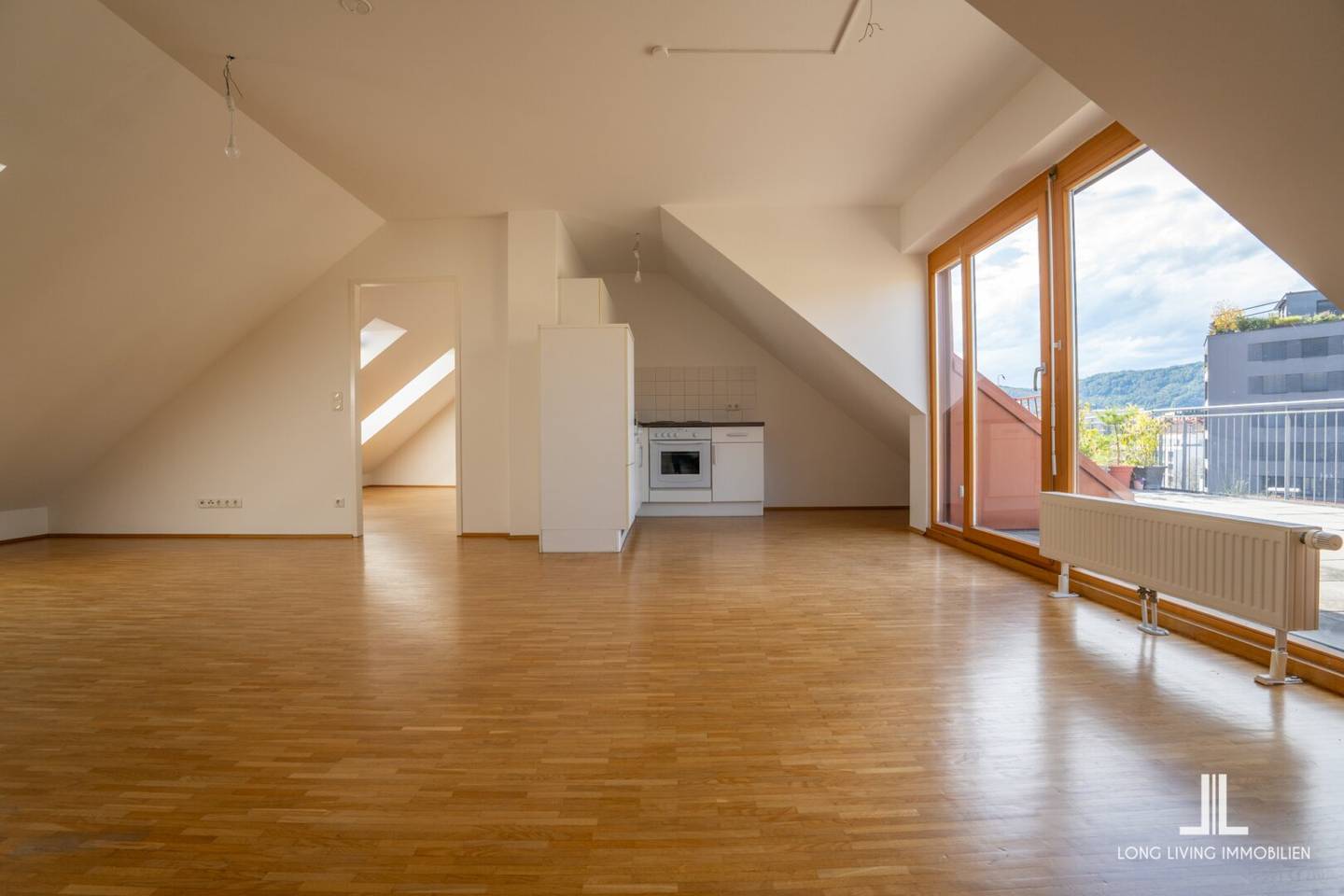 Über den Dächern von Graz – freie 3-Zimmer-Maisonette mit großzügiger Dachterrasse und privatem Liftzugang_Top 10