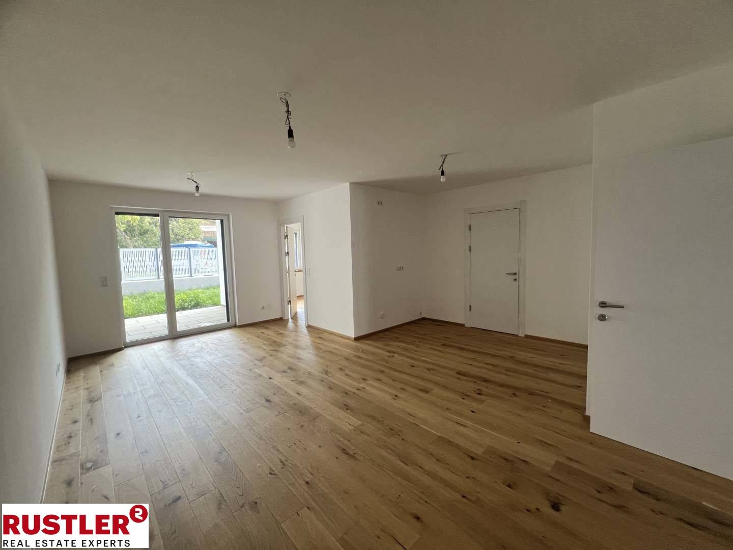 Ground floor apartment new build with private garden and loggia