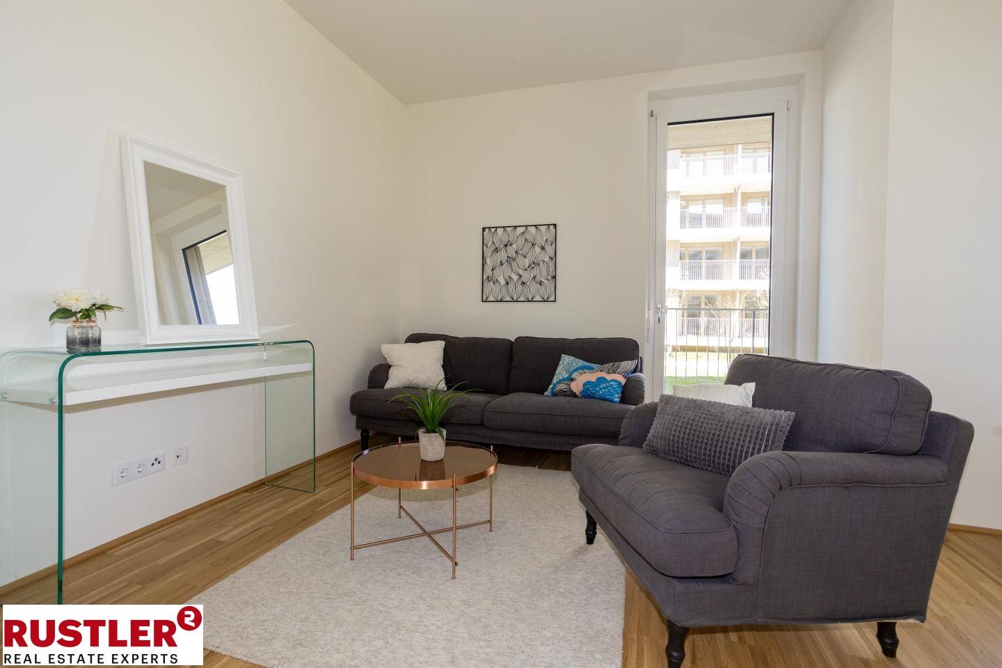 Erdgeschosswohnung mit großzügigem Balkon in grünem Quartier