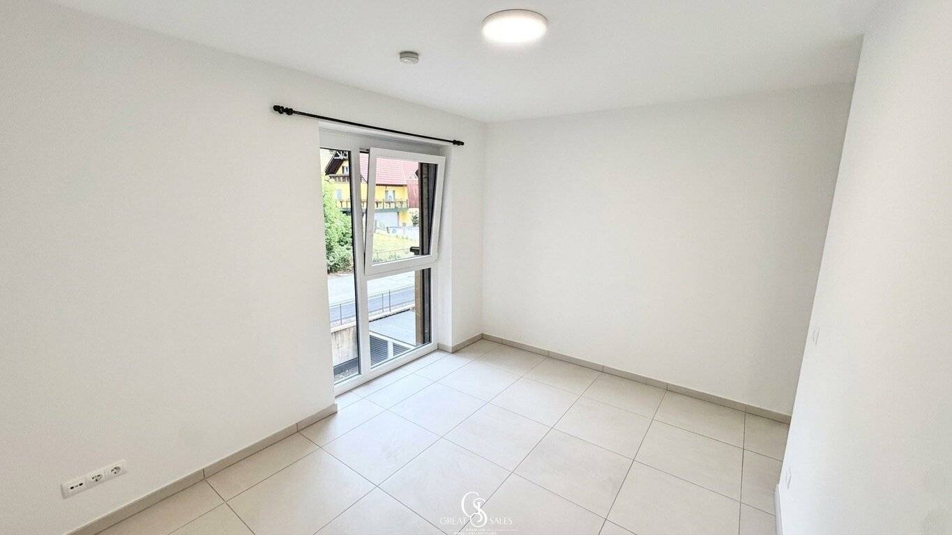 Lichtdurchflutetes Schlafzimmer - Westlich- und ruhig gelegen
