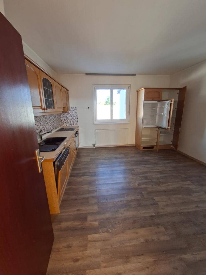 Gepflegte Wohnung mit Balkon und Stellplatz