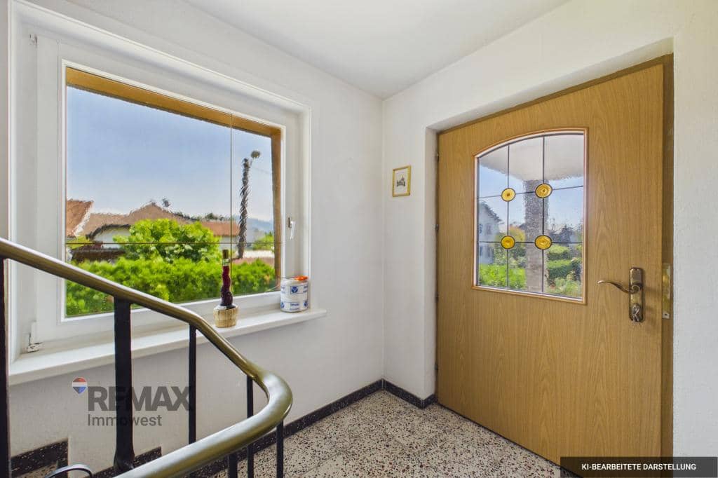 Helle Familienwohnung mit Garten und privatem Pool