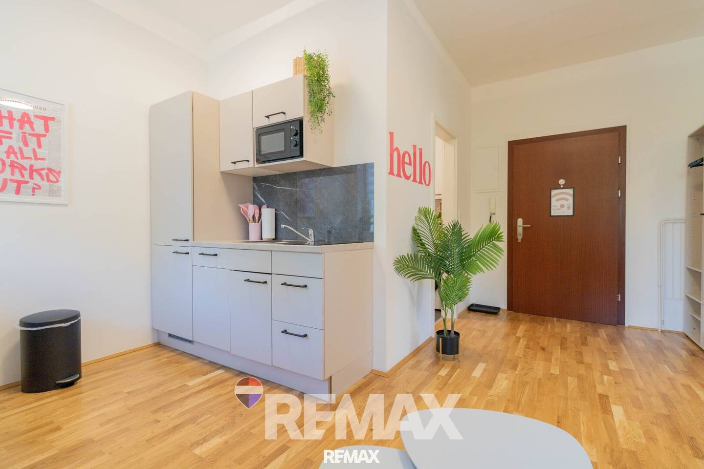 Urban living with view of greenery – renovated 3-room apartment in Graz-Jakomini