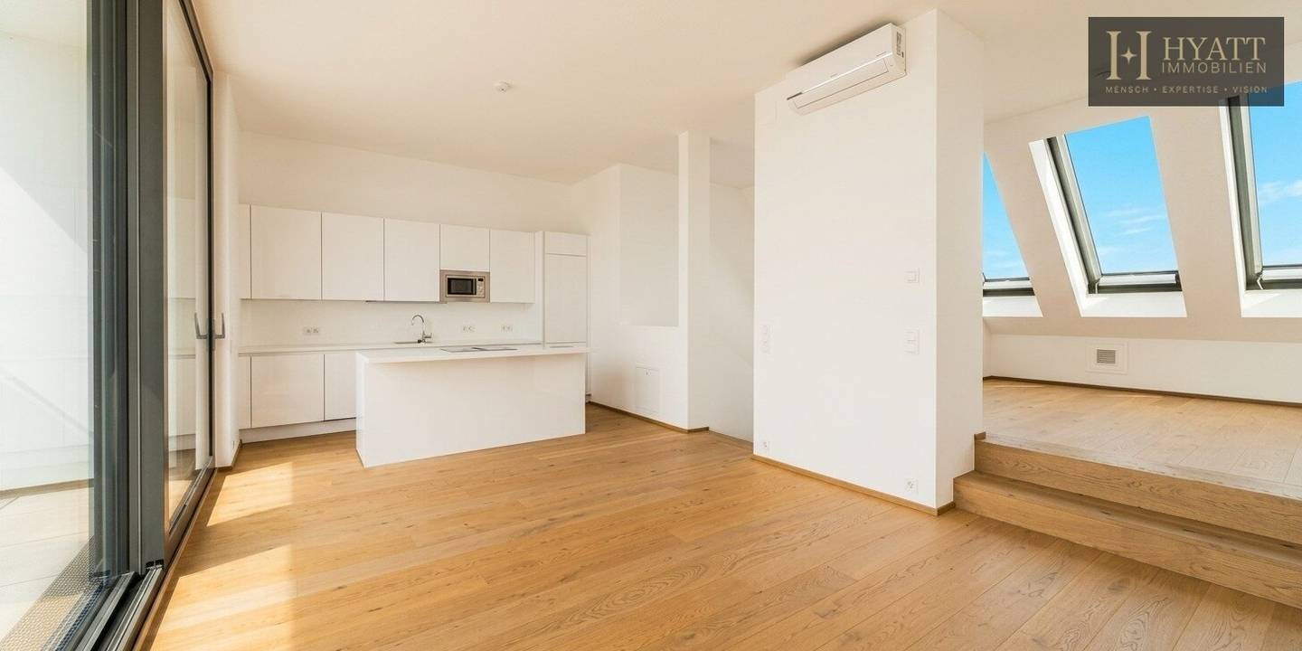 COTTAGE-HOF RARITÄT – ca. 105 m² DG-Maisonette mit 24 m² Terrasse beim Schubertpark &amp; Aumannplatz