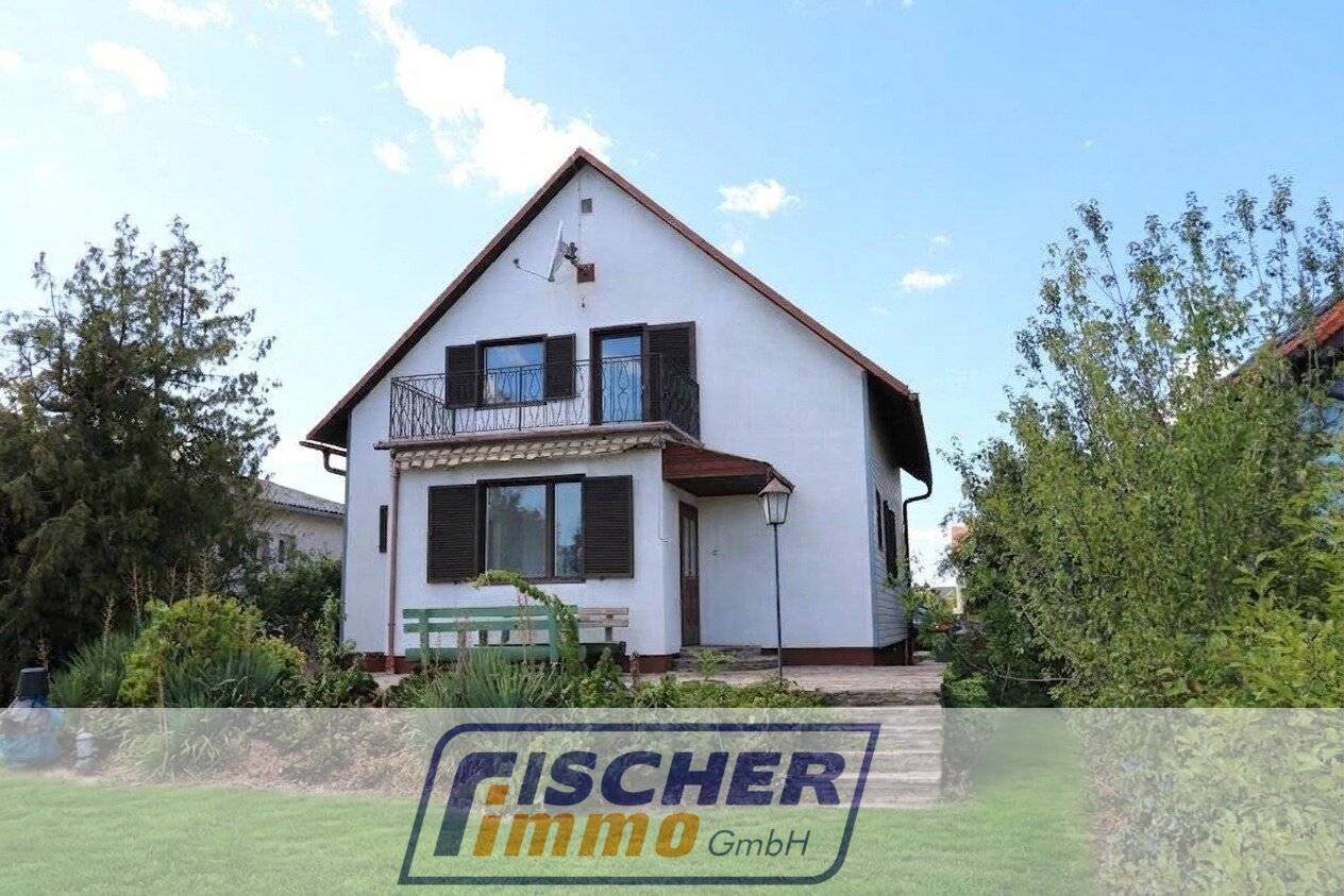 Single-family house with 5 rooms and 833 m² garden in the Au settlement of Kottingbrunn