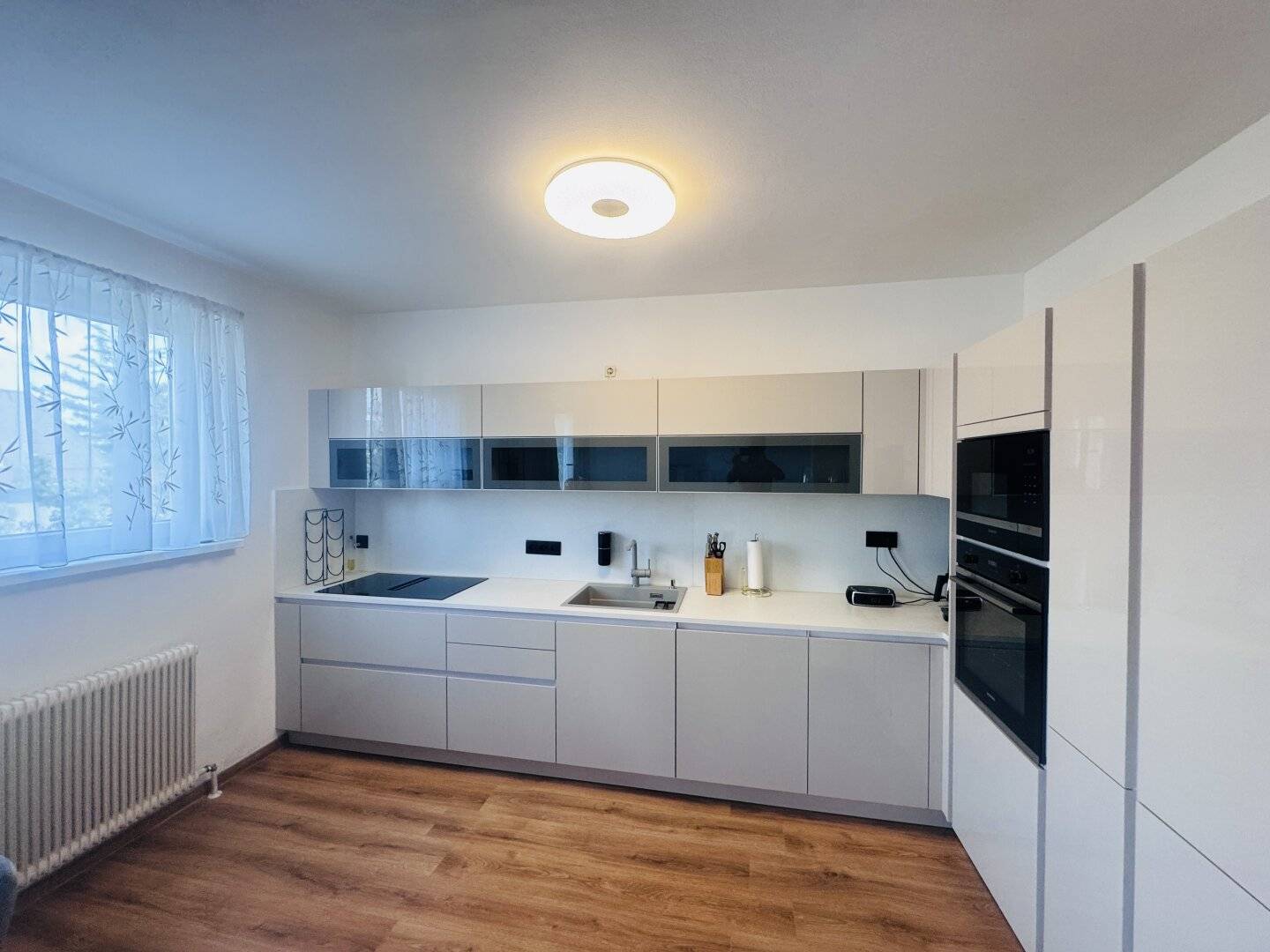 Spacious, bright 2-room apartment in quiet green location near Türkenschanzpark