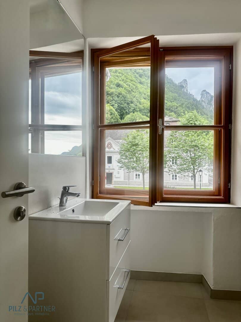 Old town terrace apartment on the Salzach
