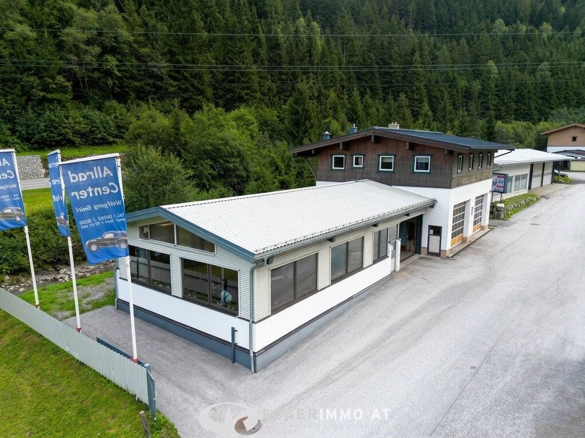 Gewerbe & Wohnen in Mittersill-Autowerkstatt, Austellungshalle,Bürogebäude & Wohnhaus