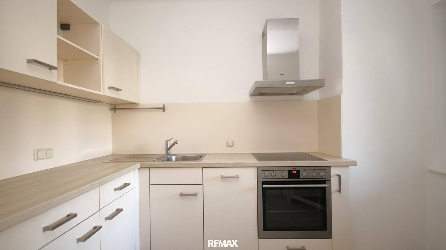 Compact City Gem – Modern living in prime location