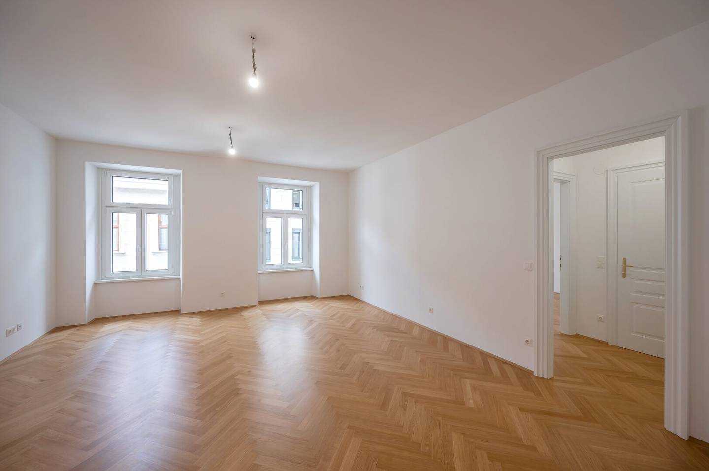 NEW Extraordinary 4-room apartment in prime location of the 2nd district