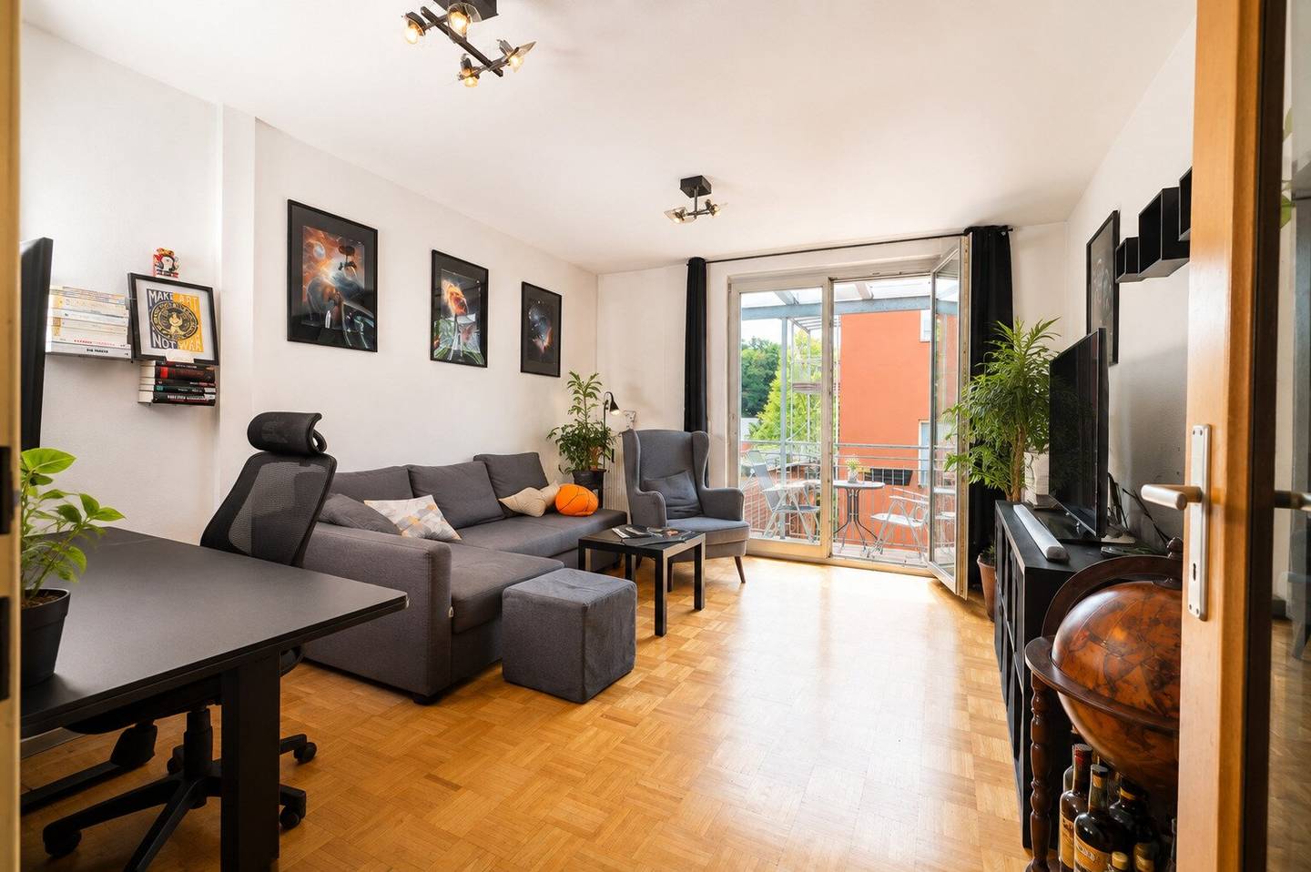 Helle 2-Zimmer-Wohnung mit Balkon in zentraler Ruhelage von Graz