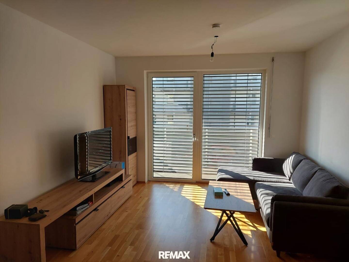Family-friendly apartment is looking for YOU!