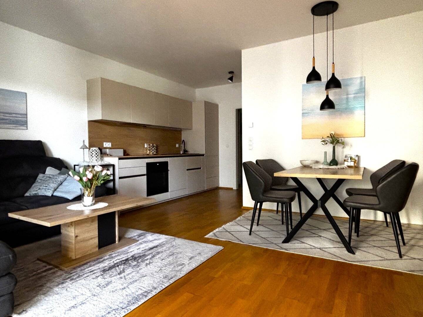 Barrierefreie, vollmöblierte 54m² Eigentumswohnung im 1.OG mit Balkon in absoluter Ruhelage