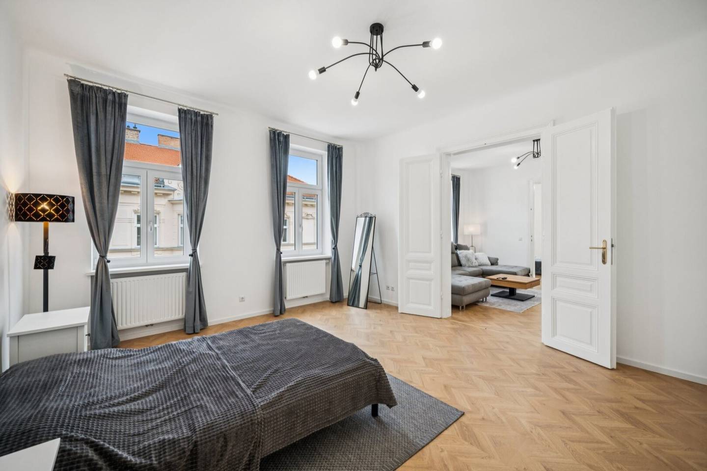 Quiet period apartment near the Botanical Garden