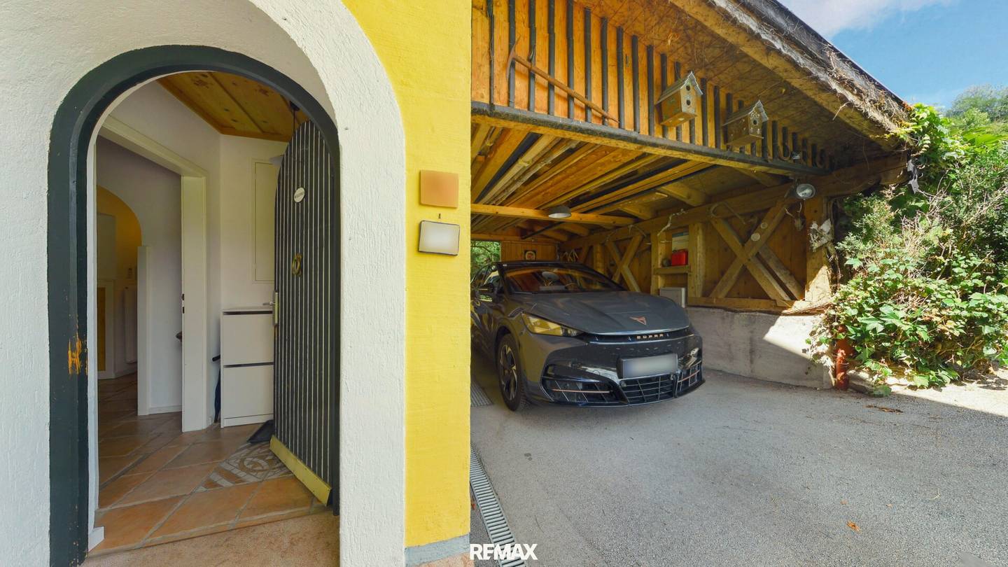 Gaißau/Hintersee: Detached house and mountain refuge with alpine flair, separate suite &amp; EV charging station at approx. 1,000 m above sea level