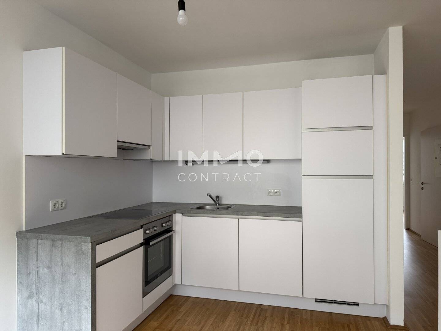 BEAUTIFUL LIVING WITH BALCONY! Hopfengasse 6 - Staircase 1w4