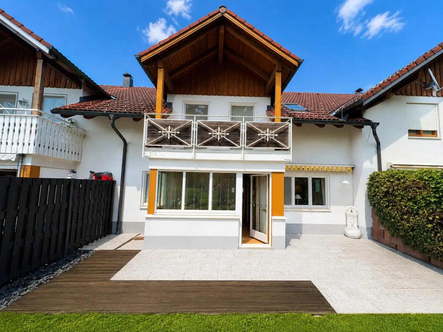 Großzügiges Reihenhaus in Sackgasse