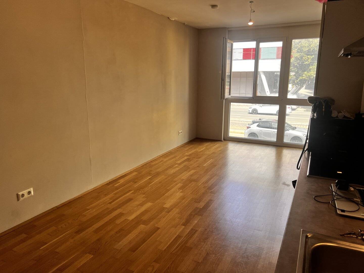 Cozy 1.5-room apartment, ground floor, 35m² in 1220 Vienna, rent €680!