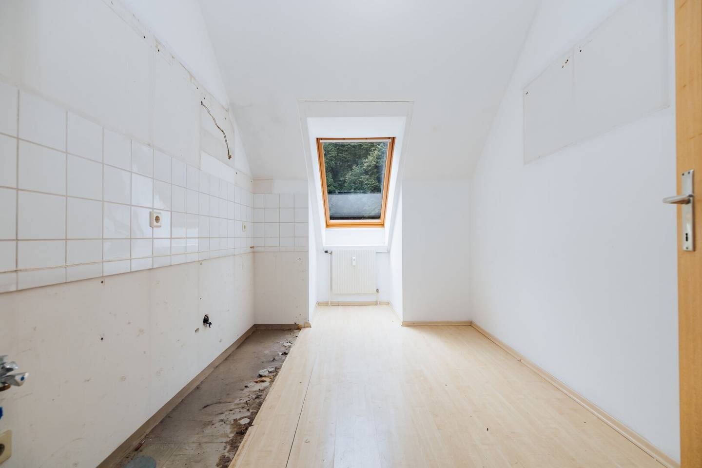 CHARMING APARTMENT I GOOD LAYOUT I BRIGHT I AVAILABLE IMMEDIATELY I PROJEKT WOHNEN I