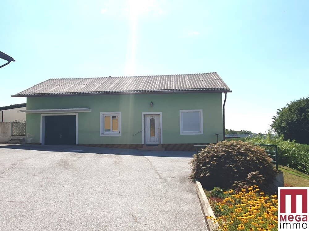 Charming residential house on a spacious building plot near Gleisdorf