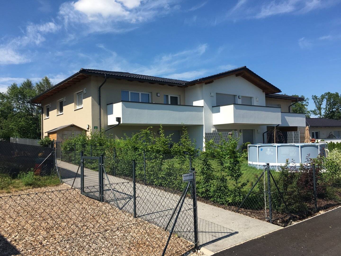 Modern rental apartment in a quiet location with large balcony
