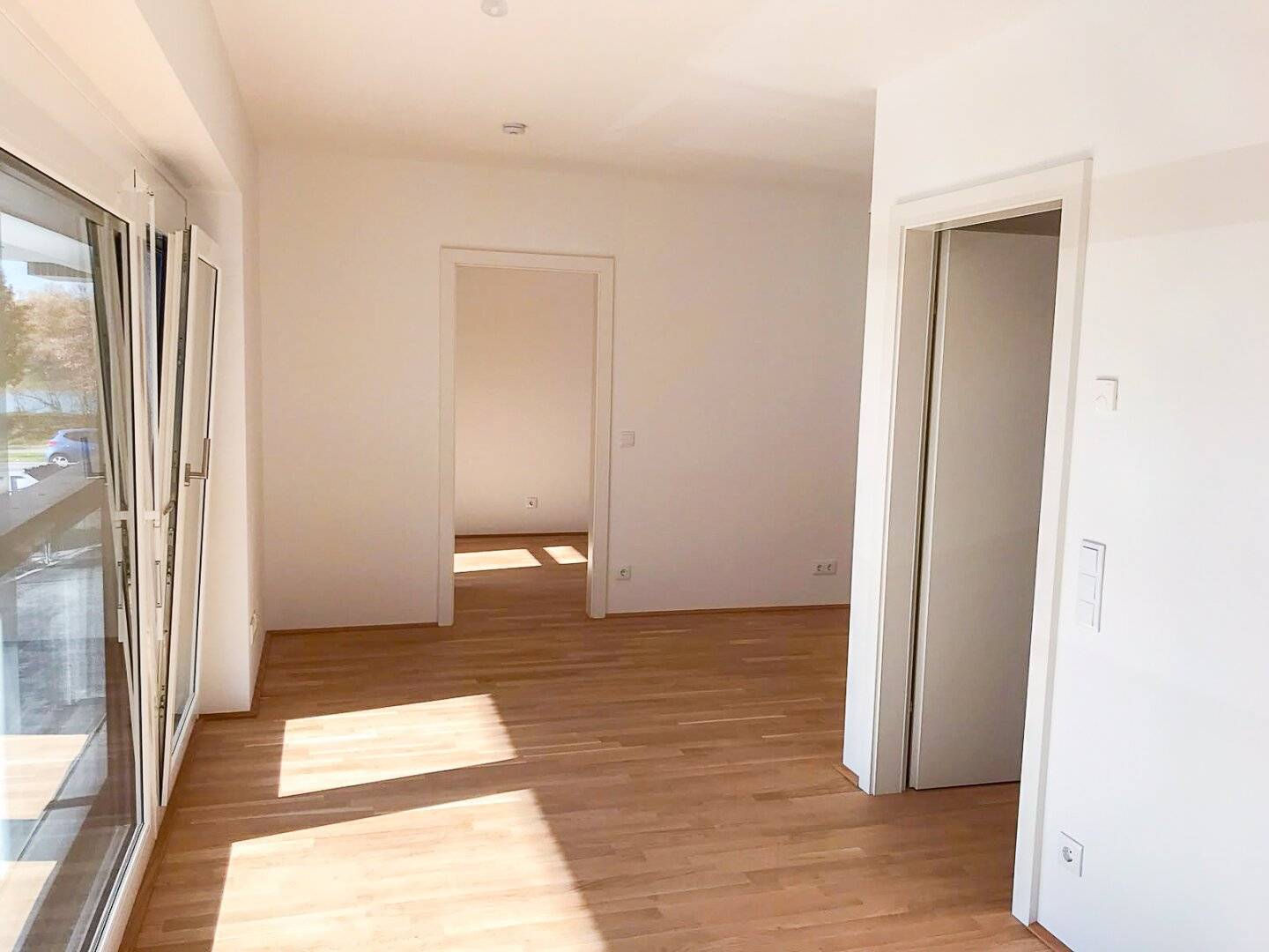 Immediate rental income | 4.13 % gross rental yield | New build 2022 near Badeteich Hirschstetten