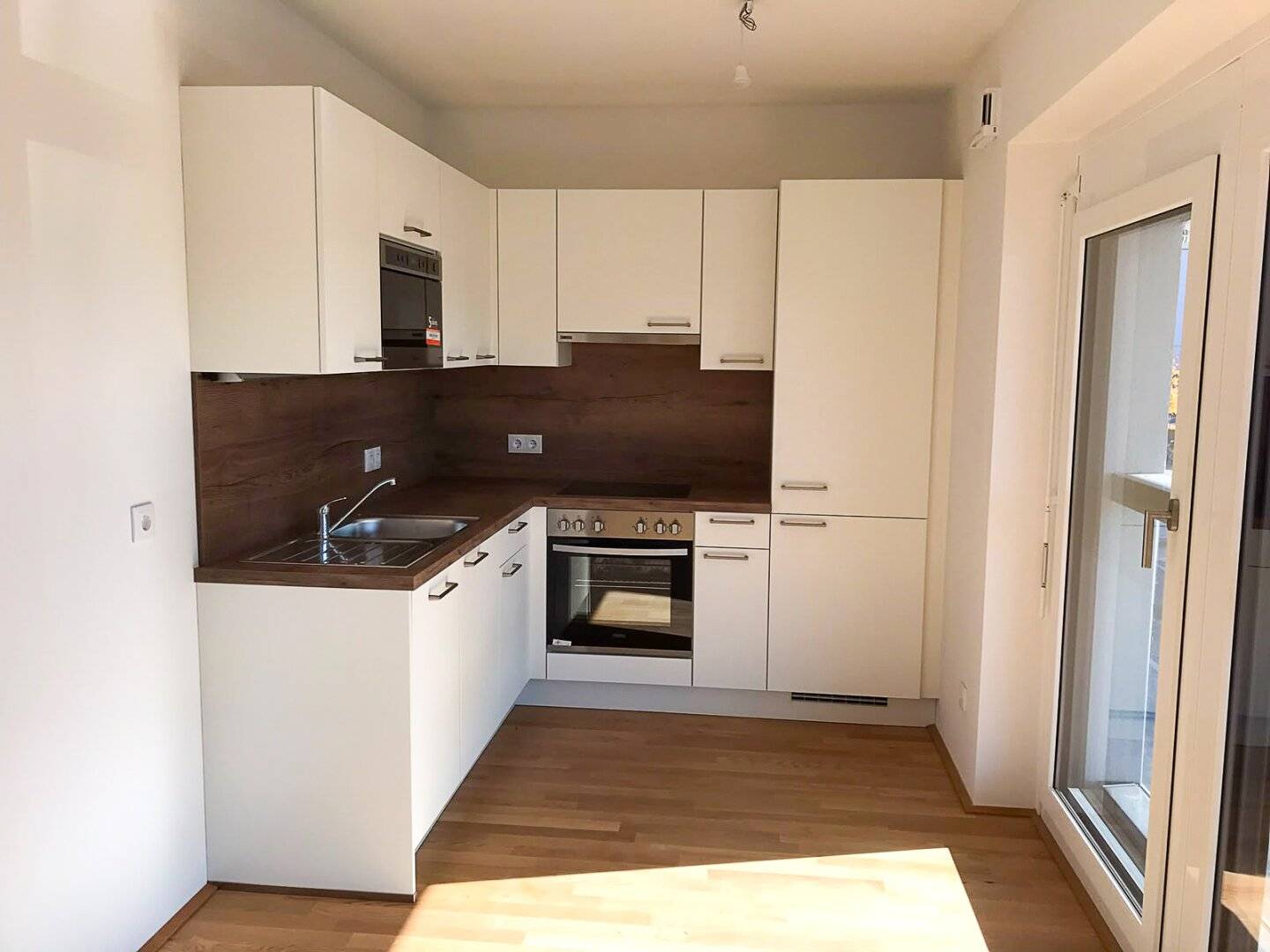 Immediate rental income | 4.13 % gross rental yield | New build 2022 near Badeteich Hirschstetten